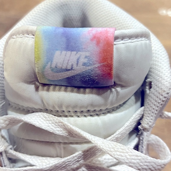 Nike Court Royale 2 Mid Women’s Sneaker - Picture 4 of 13